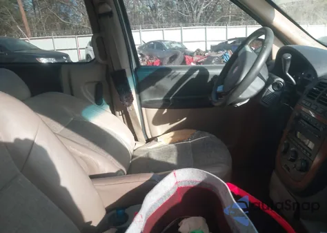 2005 Saturn Relay Fwd from USA, damaged, VIN 5GZDV03L65D216765